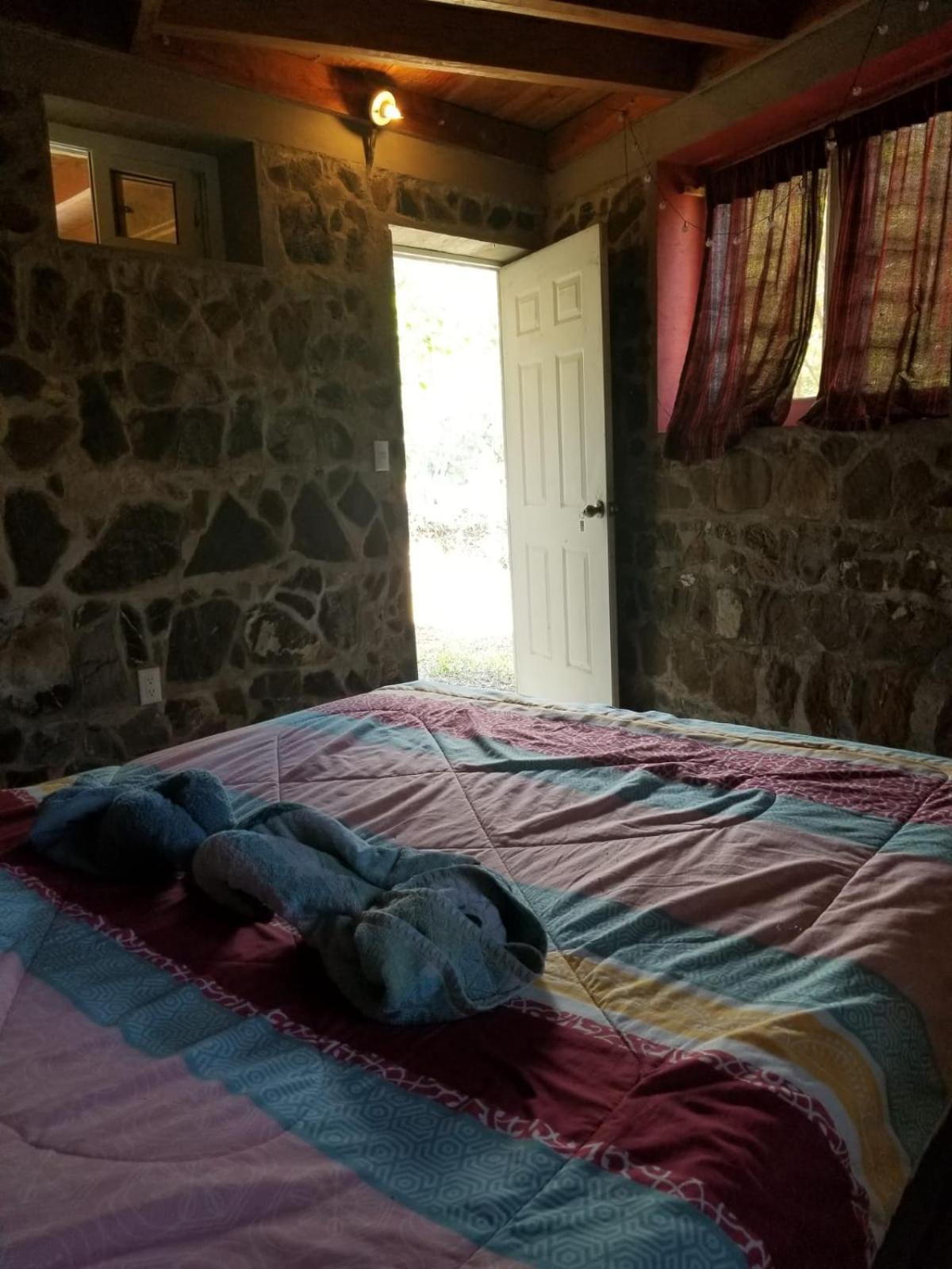 Ch'I Bocol Community Hostel Lanquín المظهر الخارجي الصورة