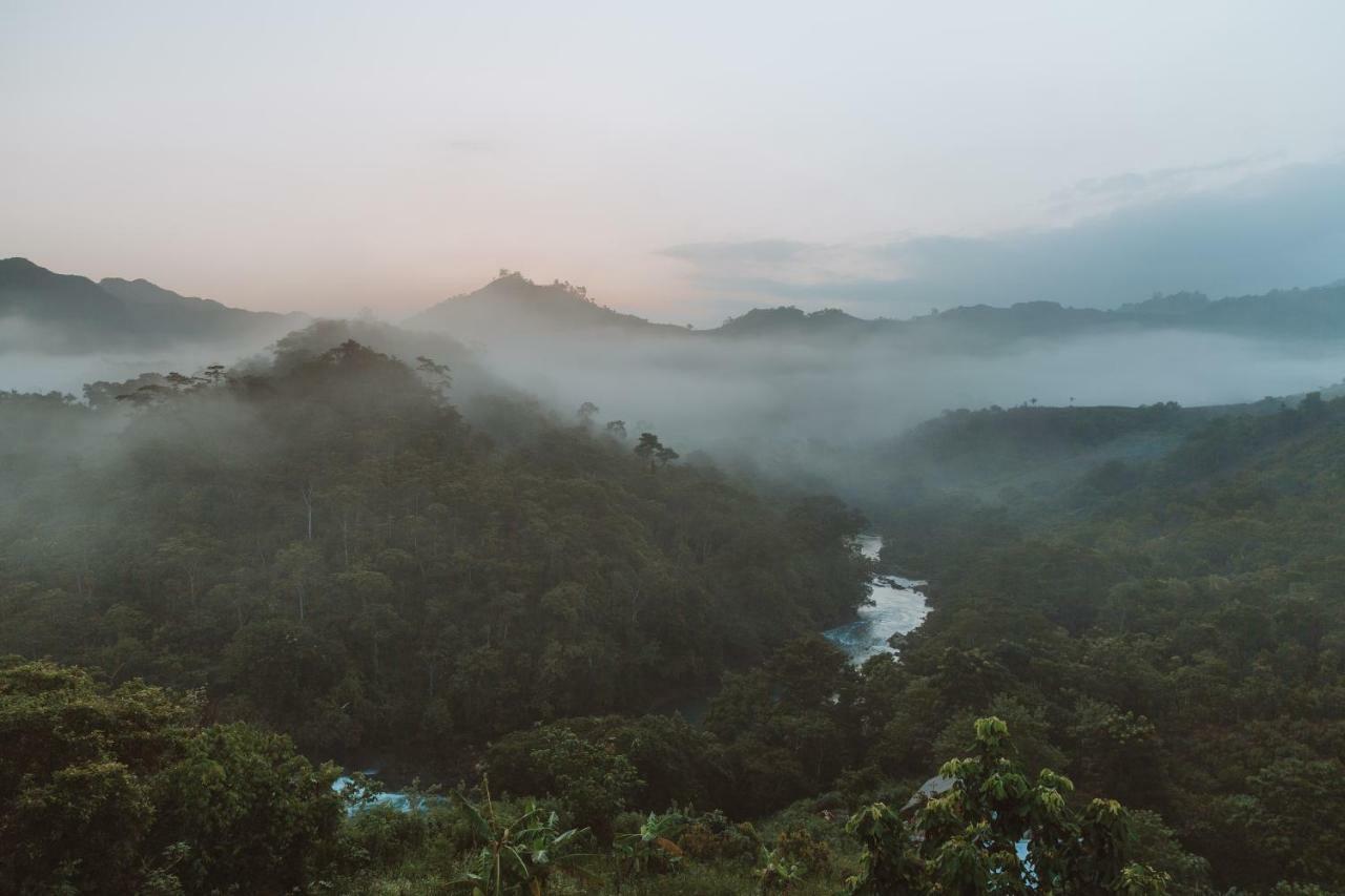 Ch'I Bocol Community Hostel Lanquín المظهر الخارجي الصورة